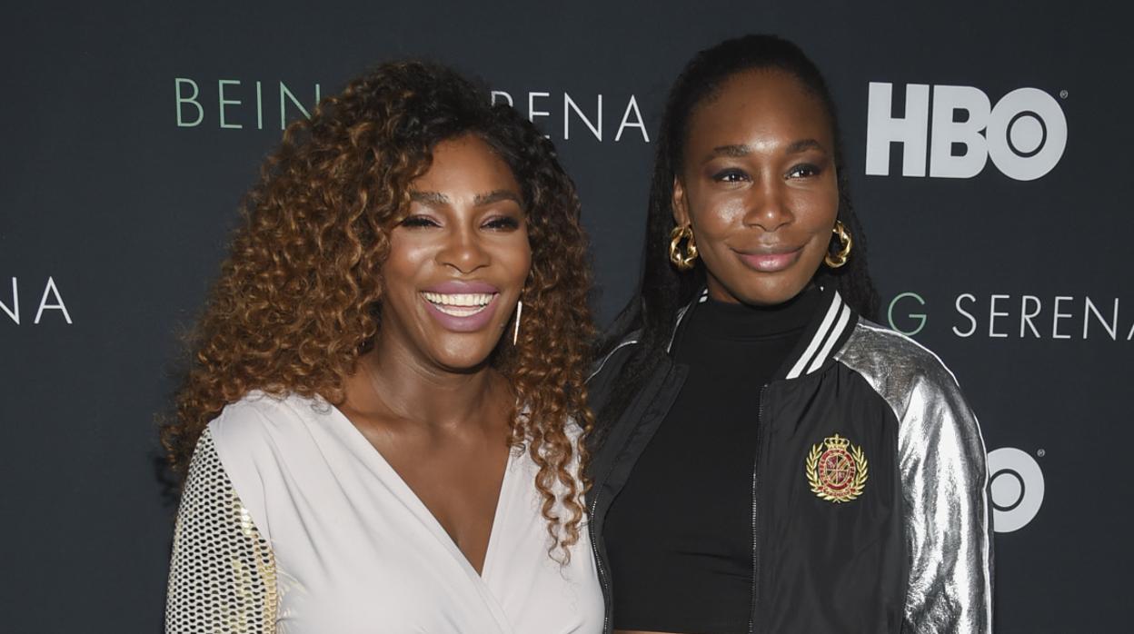 Serena y Venus Williams reviven la pérdida de su hermana en el gueto donde la asesinaron