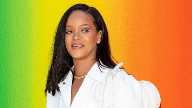 Rihanna pide al primer ministro holandés 100 millones de dólares a través de Twitter