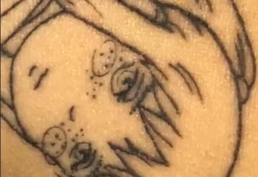 El nuevo tatuaje de Ariana Grande tiene un significado muy especial