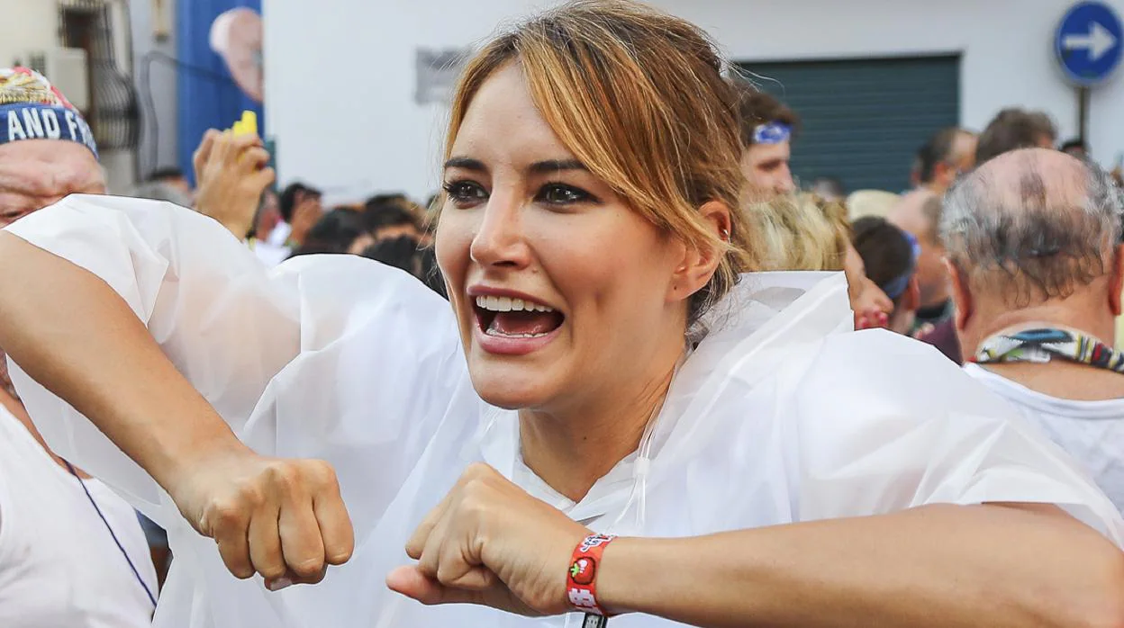 Alba Carrillo durante la popular fiesta de la Tomatina