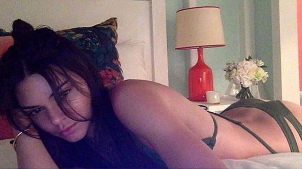 Robadas y publicadas unas fotos de Kendall Jenner completamente desnuda