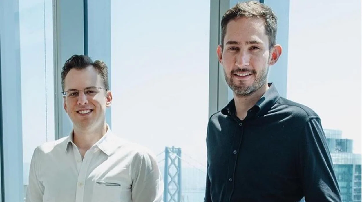 Mike Krieger y Kevin Systrom, fundadores de la red social que más crece en la actualidad