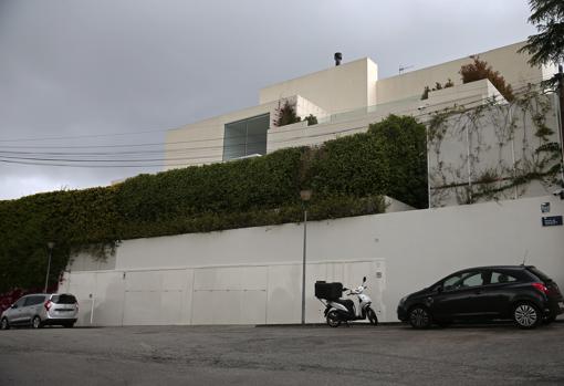 Fachada de la casa de Gerard Piqué