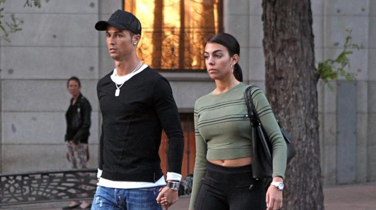 Cristiano Ronaldo y Georgina Rodríguez (imagen de archivo)