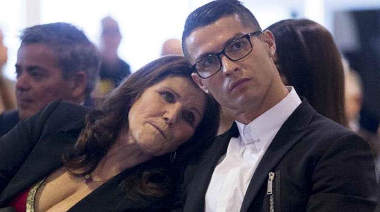 Dolores Aveiro y su hijo Cristiano Ronaldo