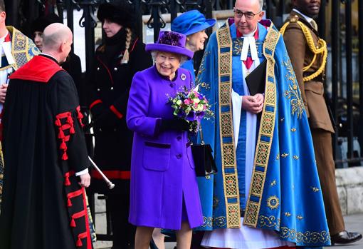 Duelo de estilismos en la celebración del Día de la Commonwealth