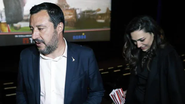 Matteo Salvini se enamora de la hija de un enemigo político
