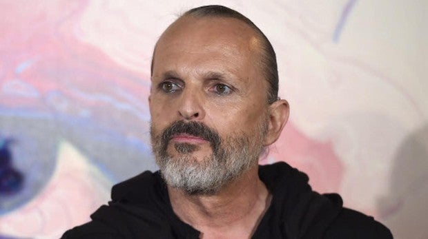 Miguel Bosé vuelve a atacar