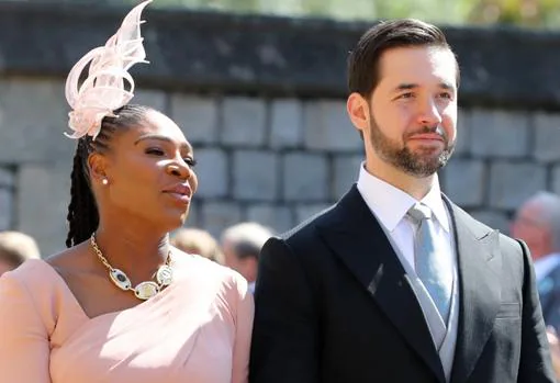 Serena Williams y su esposo Alexis Ohanian durante la boda de Harry y Meghan