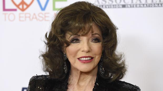 Joan Collins escapa de un impresionante incendio en su casa de Londres