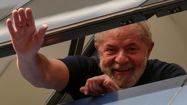 Lula da Silva, un preso enamorado que ya sueña con su boda