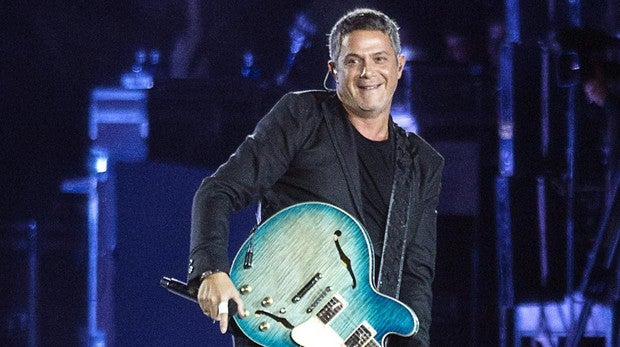 Alejandro Sanz protagoniza un baile de película junto a su hija Manuela