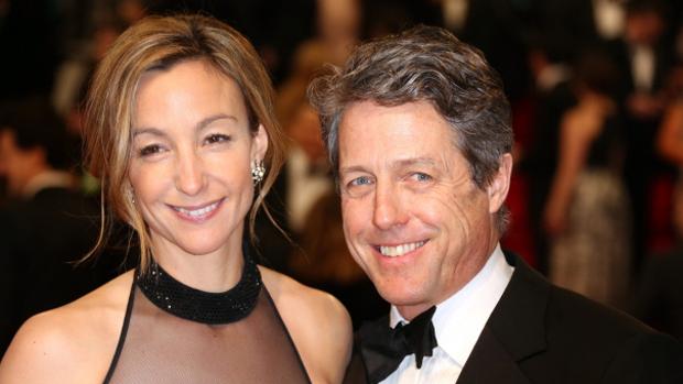 El actor Hugh Grant pierde los papeles en Roma