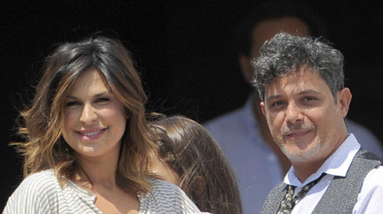 Alejandro Sanz y su mujer, Raquel Perera