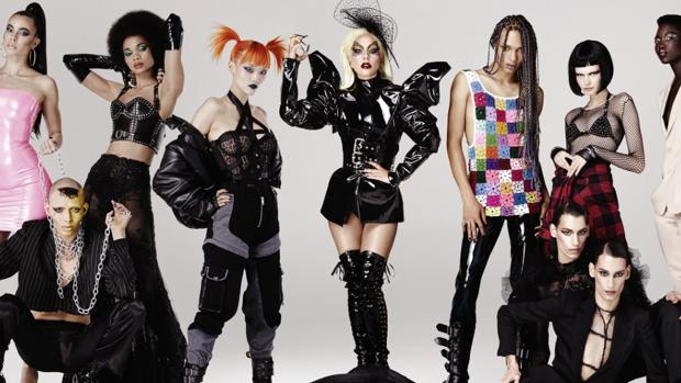 Lady Gaga y otras famosas con su propia firma de belleza