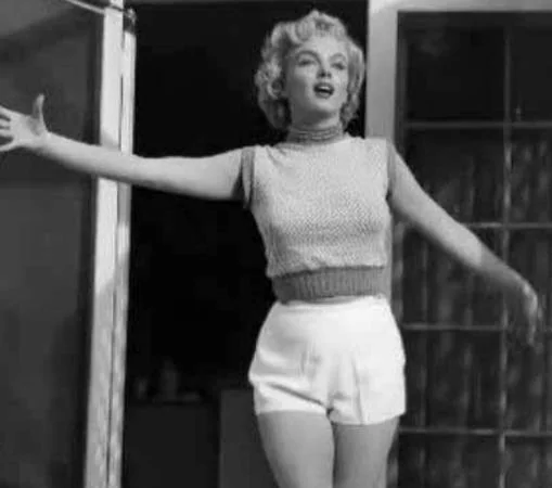 Marilyn Monroe con shorts en los años 50