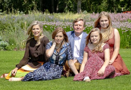 Familia Real de Holanda en el posado de verano