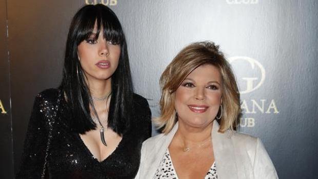 Cena de amigos y discoteca con su hija: todos los detalles del cumpleaños de Terelu Campos