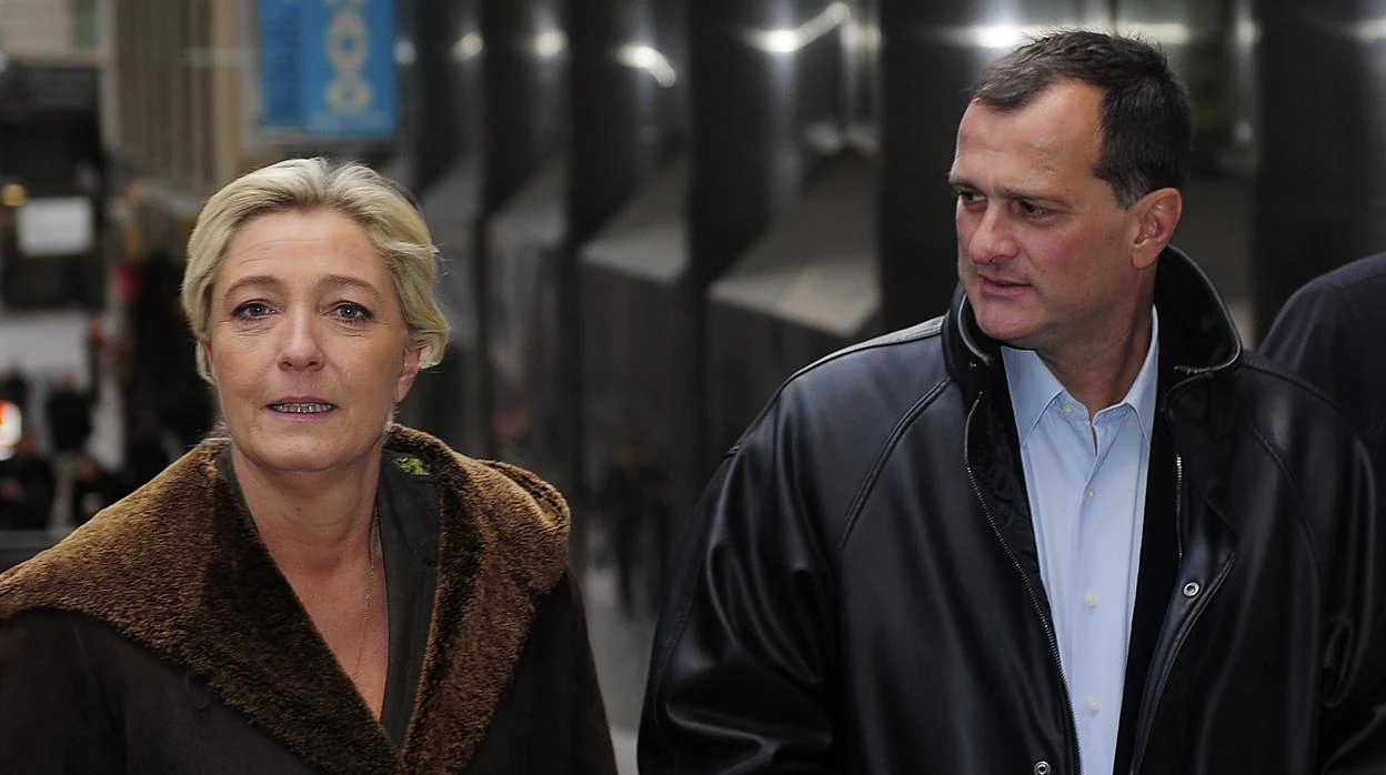Marine Le Pen y Louis Aliot