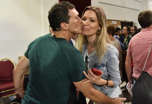 Antonio Banderas y Nicole Kimpel