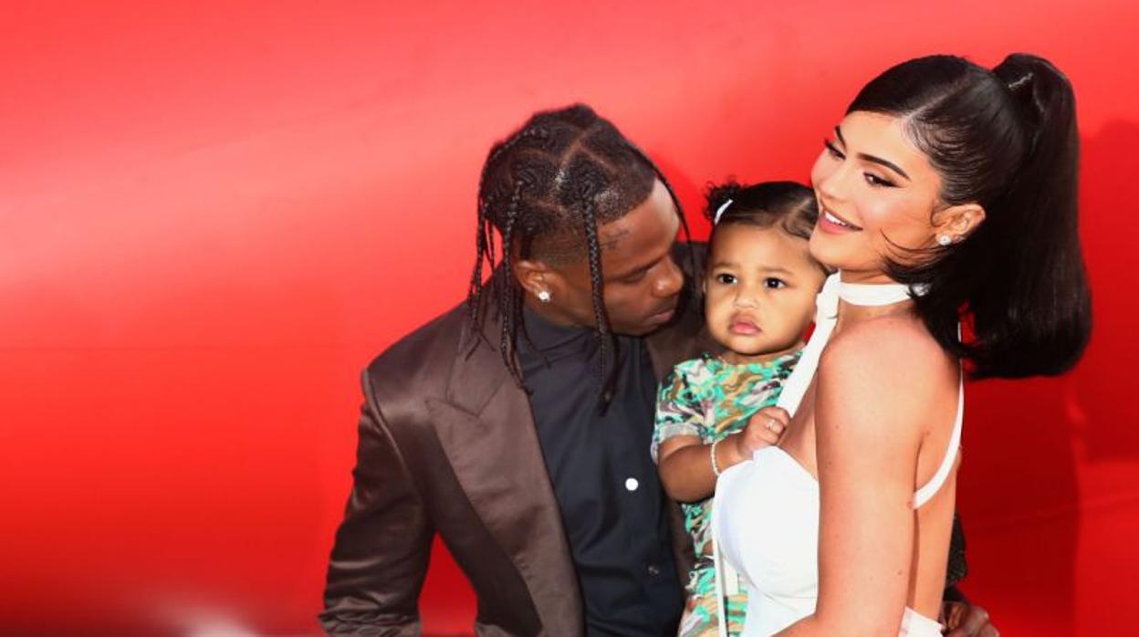 Kylie Jenner, Travis Scott y su hija, Stormi Webster