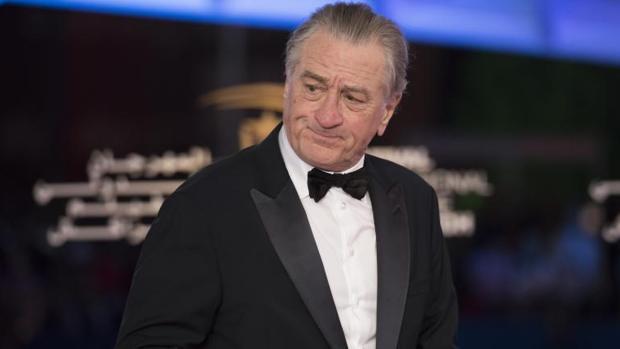 Demanda millonaria por acoso laboral contra Robert de Niro