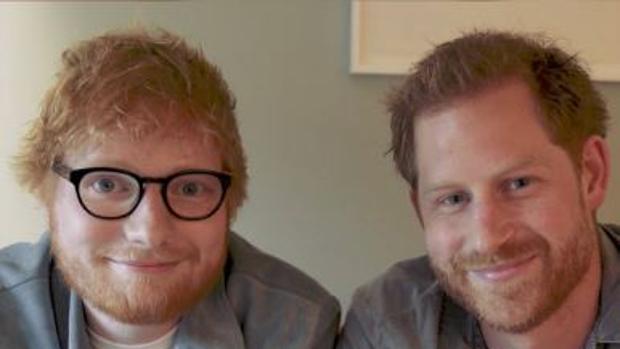 El Príncipe Harry y Ed Sheeran, dos pelirrojos solidarios con mucho humor