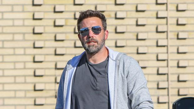 El vídeo de Ben Affleck ebrio y tambaleándose por la calle tras recaer en el alcohol