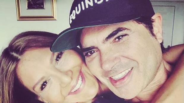 Ivonne Reyes anuncia su inminente boda con el actor de telenovelas Gabriel Fernández