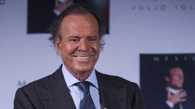 Julio Iglesias se convierte en abuelo por quinta vez