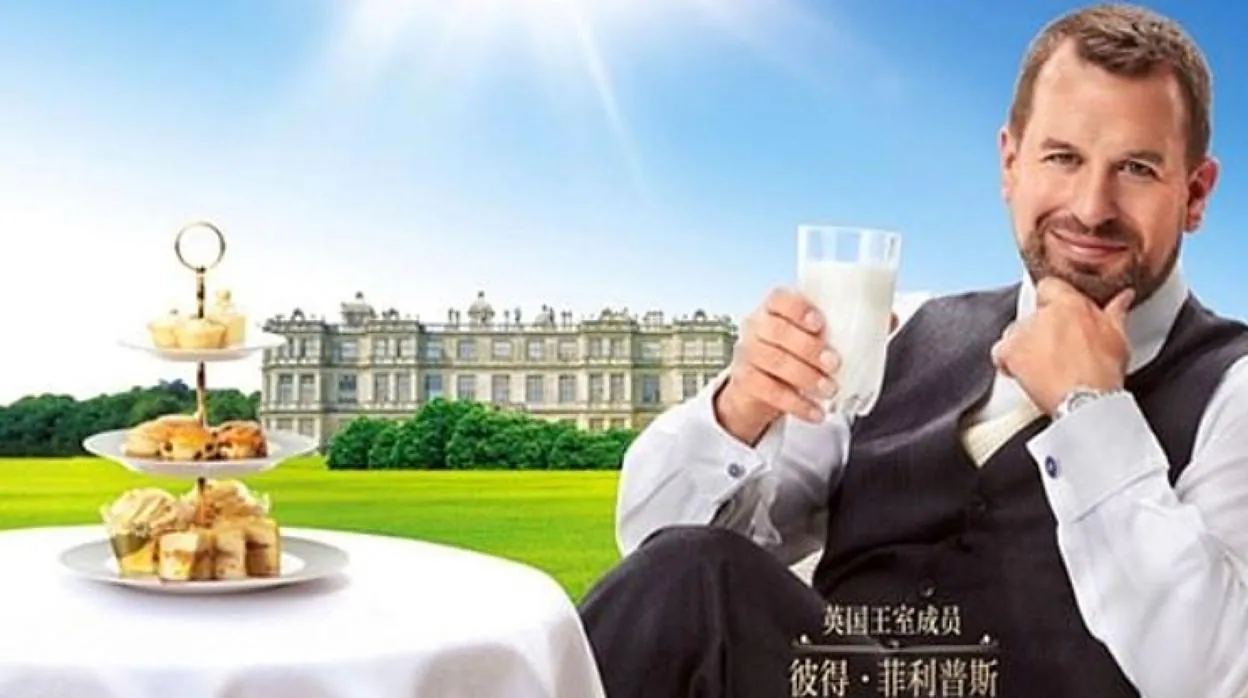 Peter Phillips, en el anuncio de la televisión china promocionando la leche de la marca británica Jersey Fresh Milk