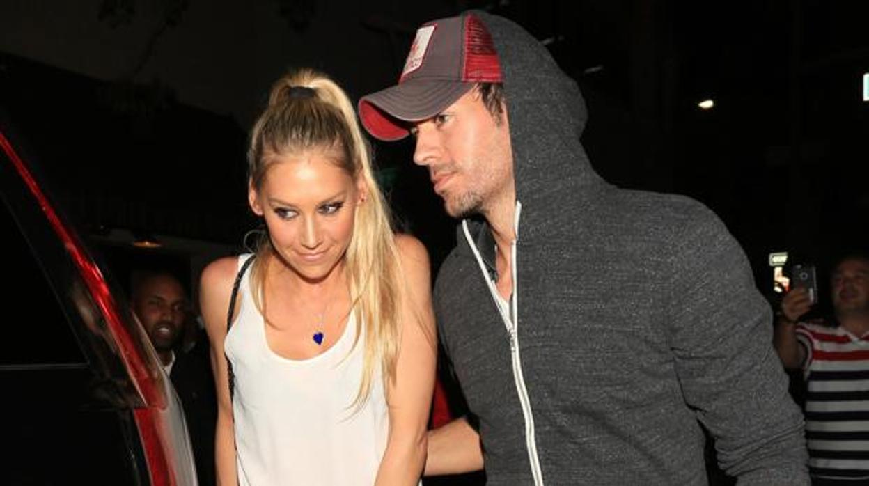 Enrique Iglesias y Anna Kournikova