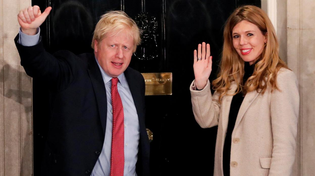 Boris Johnson y su pareja, Carrie Symonds