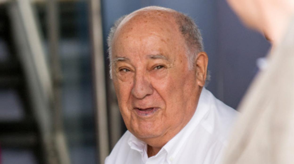 Orígenes humildes, dos matrimonios y tres hijos: la discreta vida de Amancio Ortega