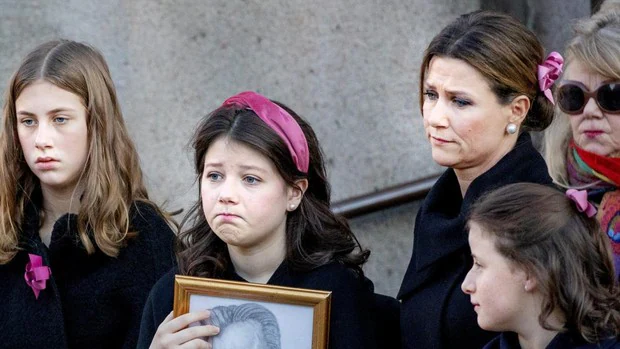 El desgarrador relato de la hija de Ari Behn seis meses después de su suicidio