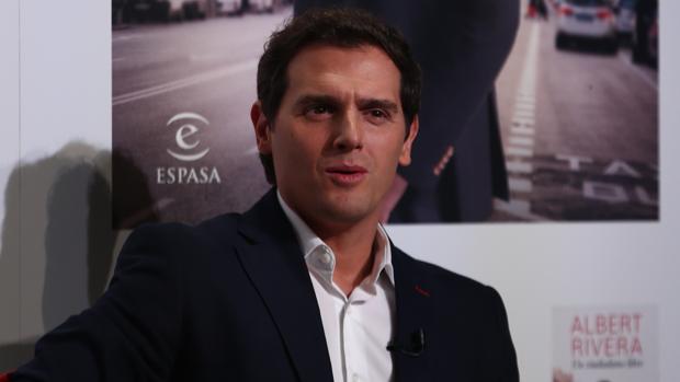 Las palabras de Albert Rivera sobre su hija Lucía en su reaparición mediática