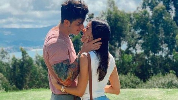 Diego Matamoros y Carla Barber aumentan la familia y anuncian el nombre elegido