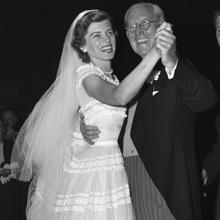 Eunice Kennedy el día de su boda