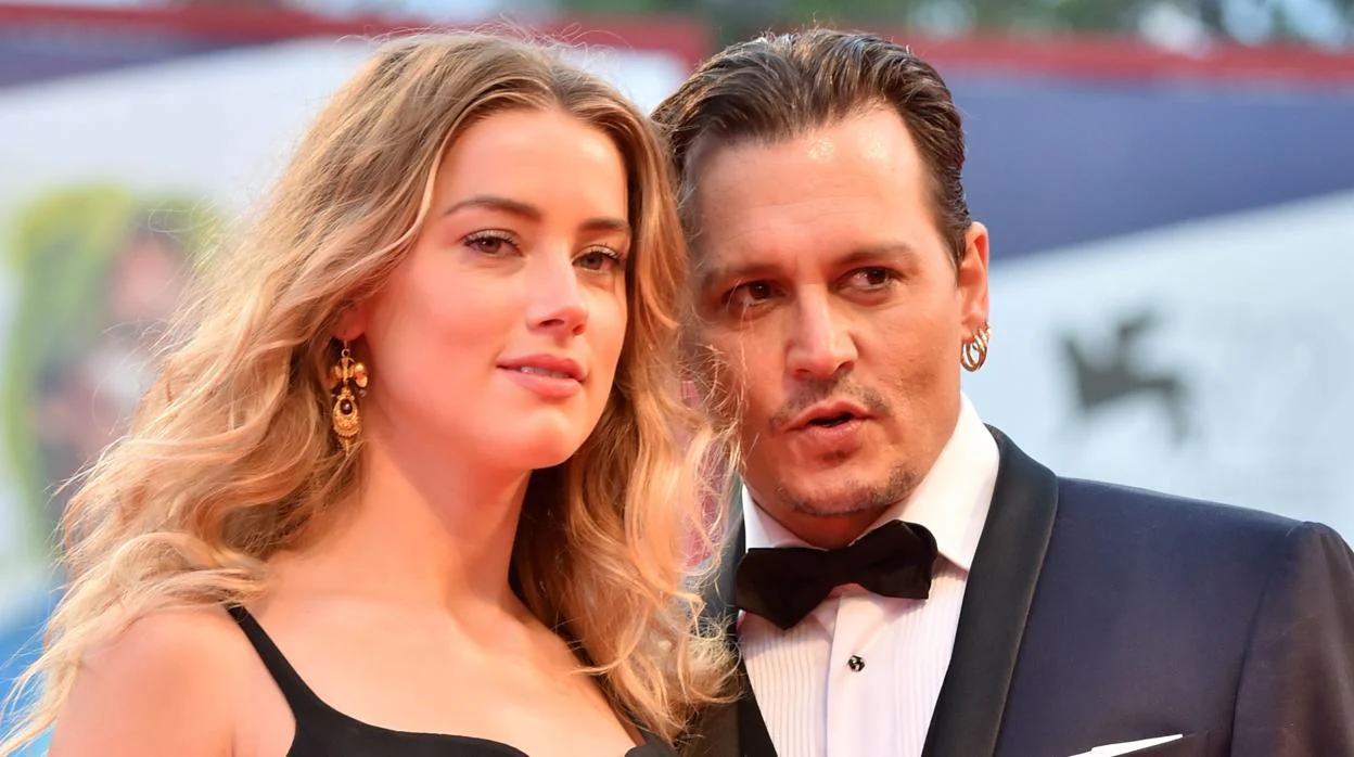 Amber Heard y Johnny Depp, en una alfombra roja