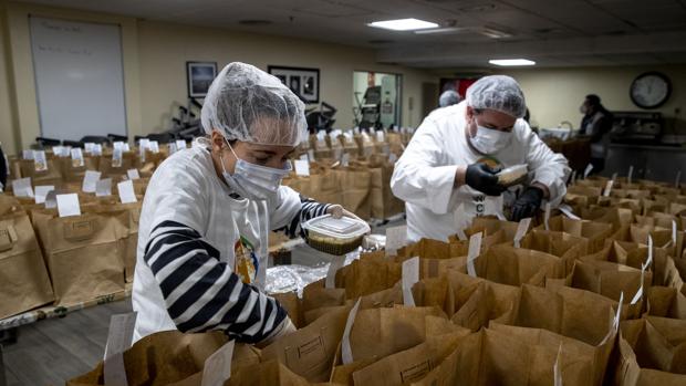 La ONG del chef José Andrés repartirá en Madrid 30.000 comidas el día de Nochebuena