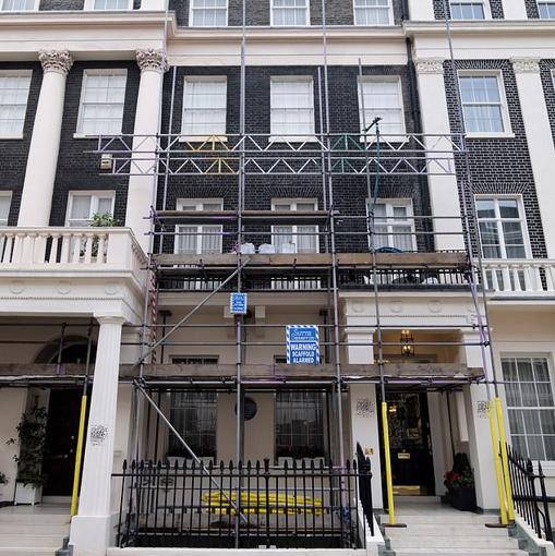 El inmueble de Belgravia en Londres, donde reside Joan Collins