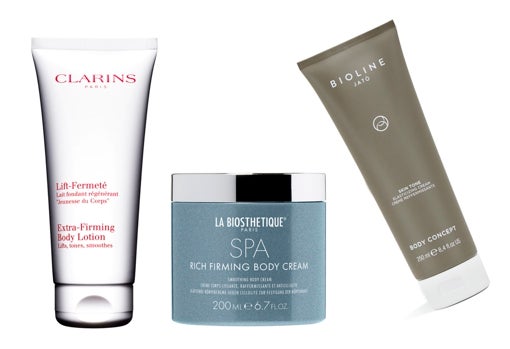 De izquierda a derecha: Leche reafirmante corporal Lift-Fermerté de Clarins (57 €); Crema nutritiva, reafirmante y anticelulítica Rich Firming Body Cream de La Biosthetique (44,50 €); Tratamiento dermo-reparador reafirmante Skin Tone Elasticizing Cream de Bioline Jato (70 €).