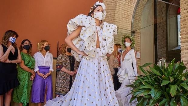 La Pasarela Flamenca Granada 2021 se celebra para apoyar a los jóvenes diseñadores