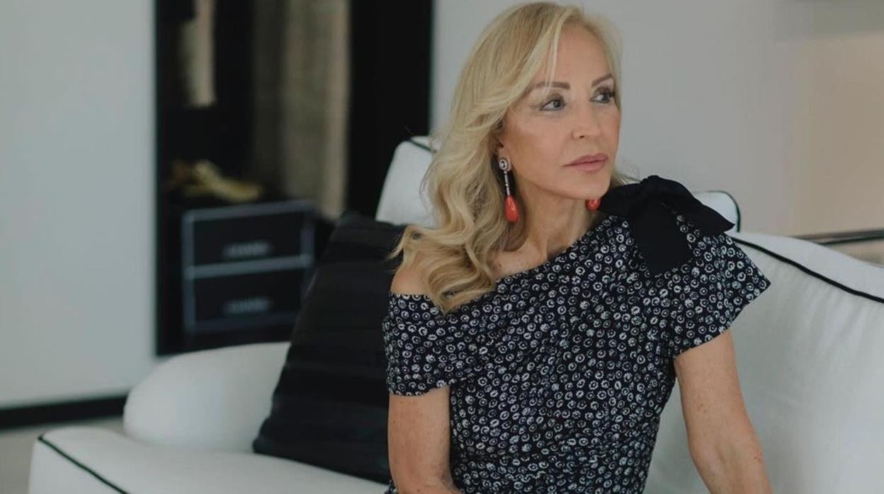 Carmen Lomana es todo un ejemplo de elegancia y estilo