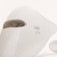 Máscara Led Phototherapy System de Ylé Cosmetics, dispositivo con terapia de luz para profesionales y consumidores finales para tratar las manchas (238 €).