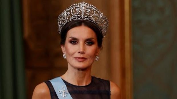 El vestido 'low cost' de Letizia en la cena de gala en Suecia