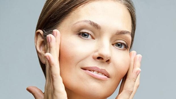 Los siete trucos de maquillaje más efectivos para rejuvenecer tu rostro