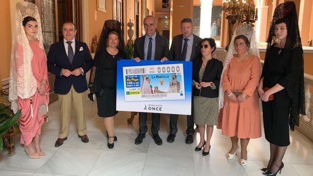 La ONCE dedicará un cupón a la tradición de vestirse de mantilla en Sevilla