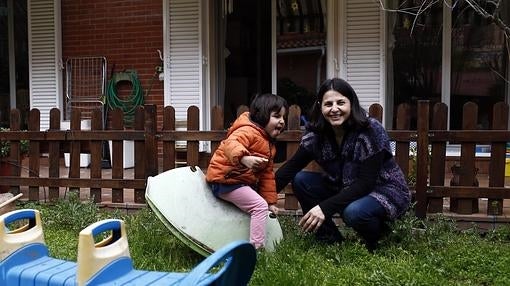 Alejandra Robelo, «madre de día» en el Nido de Aravaca, (Madrid)