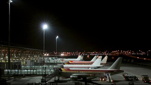 Cómo viajar en avión con bebés